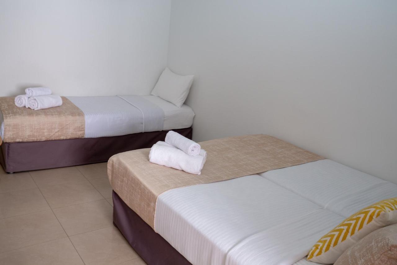 Motel Aviv Eilat Esterno foto